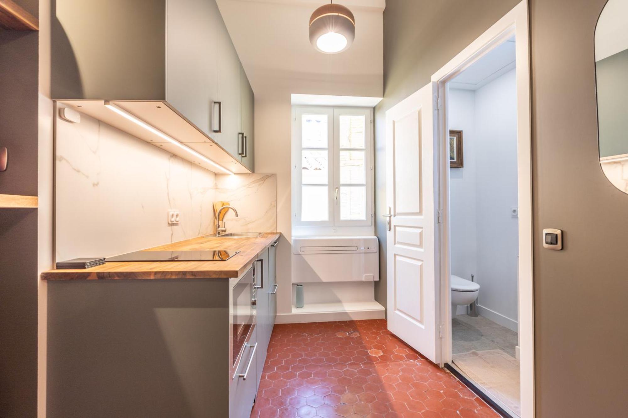 Old Town Apartment Menton